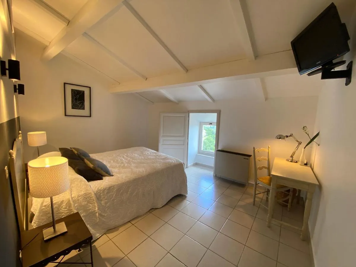 Auberge De La Tour De Brison Sanilhac  3*, Sanilhac (Ardeche)