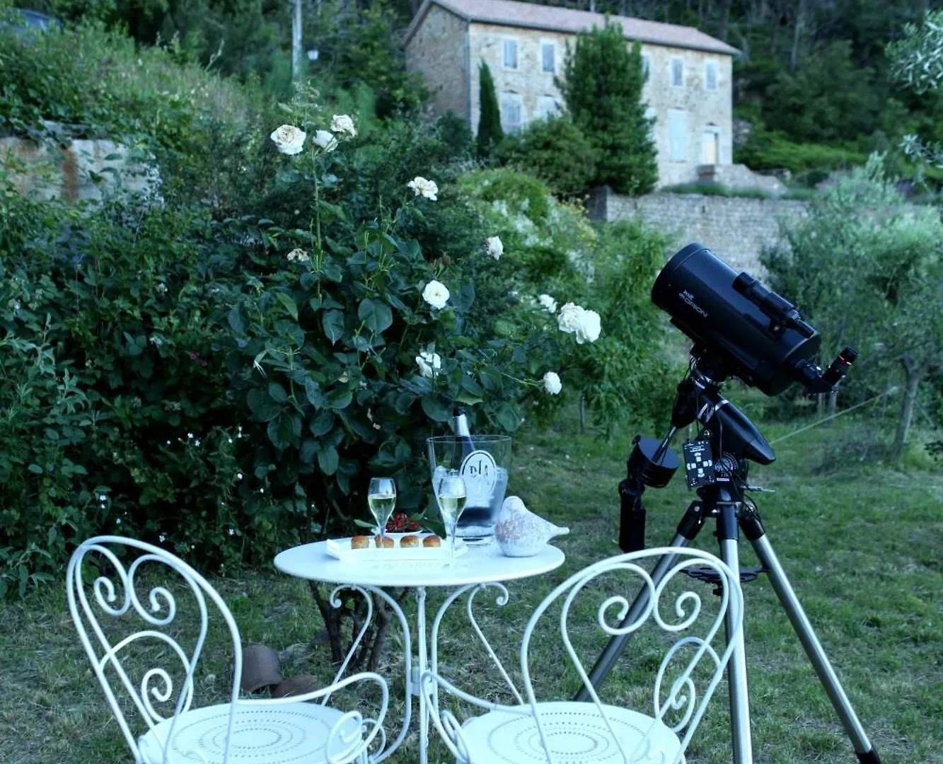 Auberge De La Tour De Brison Sanilhac  Sanilhac (Ardeche)